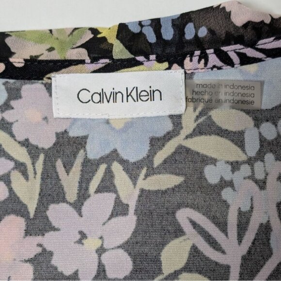 Calvin Klein Floral Top Womens Size 3X Sleeveless Blouse Ruffle V-Neck Travel - Picture 2 of 6